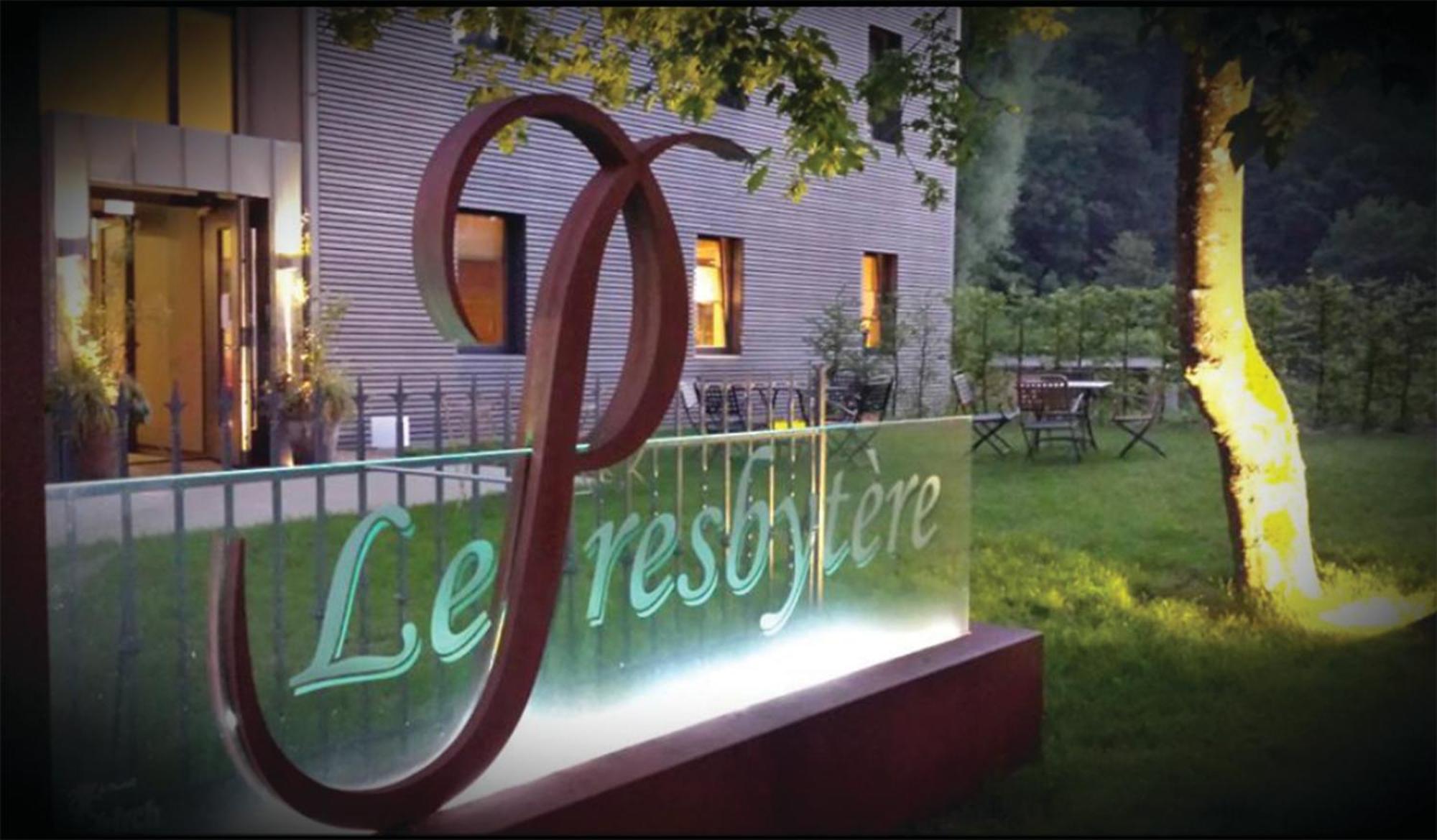 Le Presbytere Differdange Exteriör bild