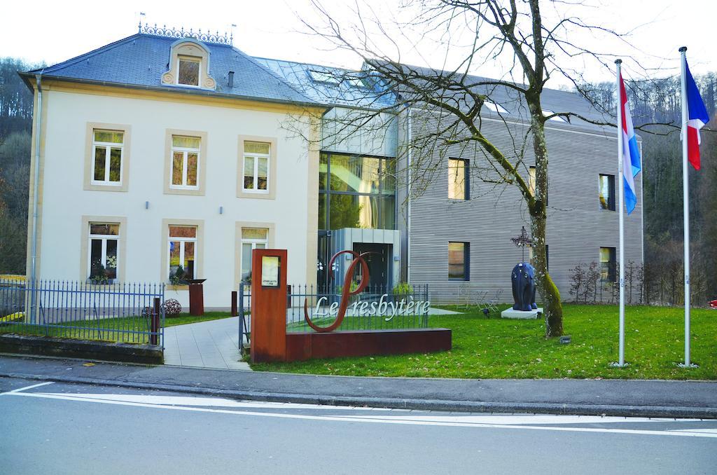 Le Presbytere Differdange Exteriör bild